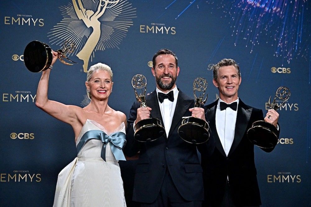 From left to right: Katherine LaNasa, Noah Wyle, Shawn Hatosy